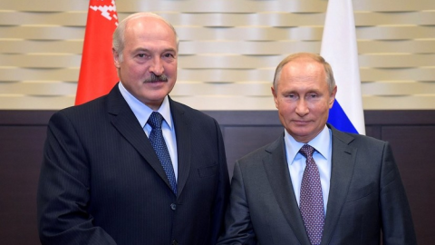 Putin Lukaşenko ilə görüşəcək