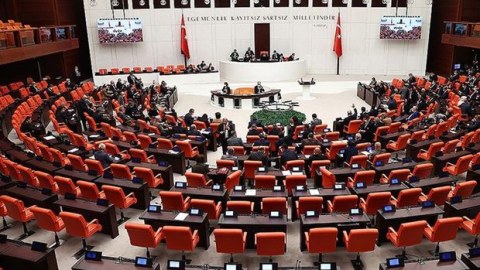 Türkiyə parlamenti İsveçi müzakirə edəcək