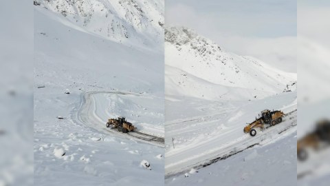 Qar Ömər aşırımını keçilməz etdi - FOTO