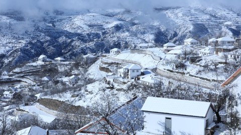 Laçında qarın hündürlüyü 60 sm-ə ÇATIB