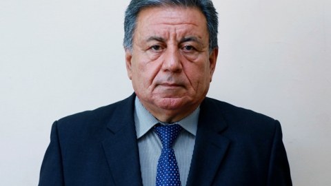 Əməkdar jurnalistin ürəyinə stend qoyulub