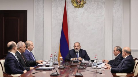 Paşinyan Milli Təhlükəsizlik Xidmətində toplantı keçirdi