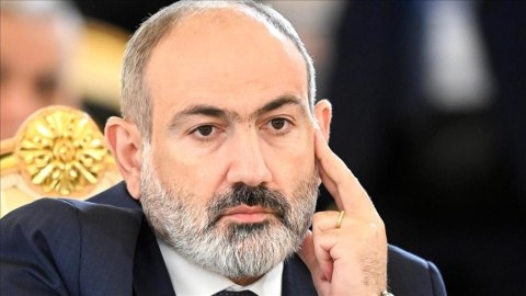 Paşinyanı Gürcüstanda həmkarının müavini qarşıladı