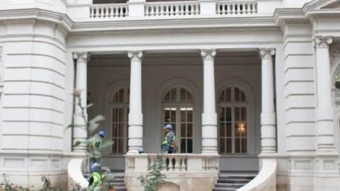 Gürcüstan Prezidentinin saytına hücum 