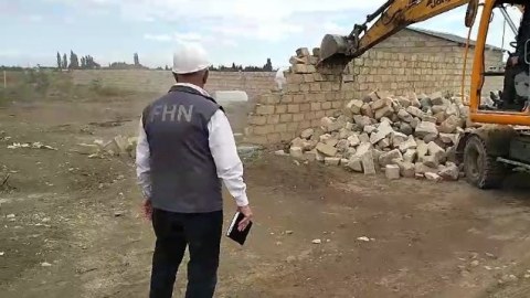 Nazirlik sənədsiz tikintilərlə bağlı vətəndaşlara müraciət etdi