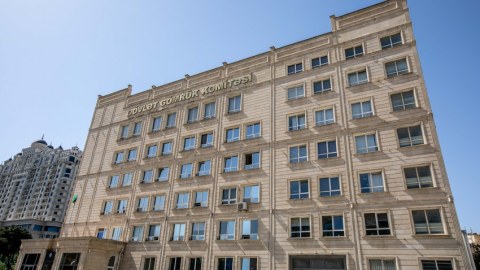 Gömrük Komitəsinin bəzi əməkdaşları təltif olundular - SİYAHI