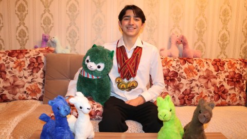 12 qızıl medal qazanan şuşalı Murad: ABŞ və ya Avropada oxumaq istəyirəm - FOTO
