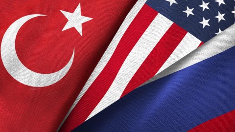 F-16 qərarı: Ankara Vaşinqton-Moskva savaşından qalib çıxdı