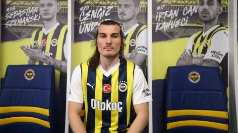 Ulduz futbolçu rəsmən “Fənərbağça”da