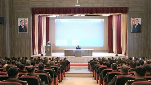 Naxçıvanın müdafiəsi ilə bağlı müzakirələr aparıldı