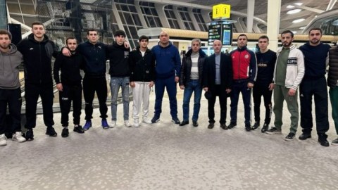 Boksçularımız Qazaxıstana yollandılar
