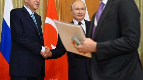 Putin Türkiyəyə bu tarixdə gedir - Gündəlikdə nələr var...