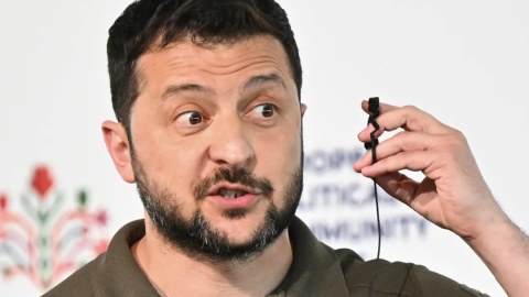 Zelenski baş komandanı niyə işdən çıxarmaq istəyib?