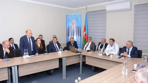 Kəlbəcər ziyalıları, ağsaqqalları ilə görüş keçirilib
