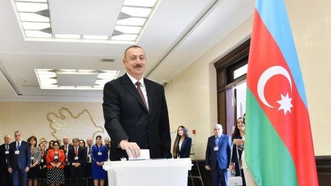 “Zəfər seçkisi”nə aparan yol