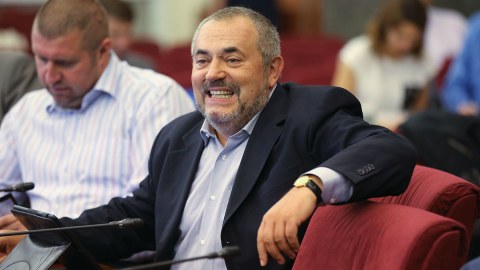 Prezidentliyə namizədin imzalarında qüsurlar aşkarlandı - Seçkiyə buraxılmayacaq?