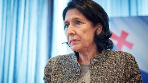 Zurabişvili prezident kimi son hesabatını verəcək