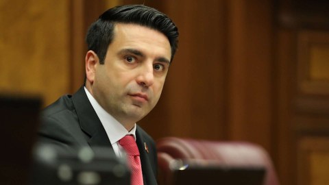 Hakim komanda Alen Simonyanın istefasını TƏLƏB EDİR
