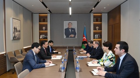 Ceyhun Bayramov TDT Baş katibi ilə görüşdü