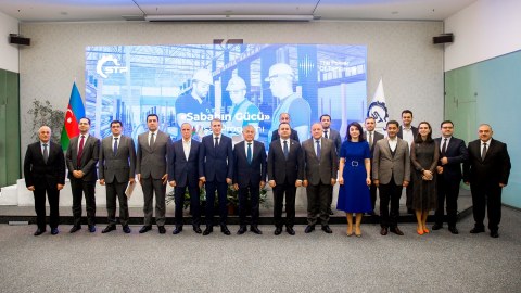 BMU tələbələri “Sabahın gücü” İnkişaf Proqramının məzunu olublar - FOTO