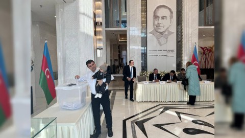 Çindəki səfirliyimizdə səsvermə başladı - FOTO