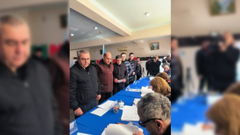 Məhkumlar səs verdilər - FOTO