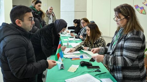 Seçicilərin 38.57 faizi səsvermədə İŞTİRAK EDİB