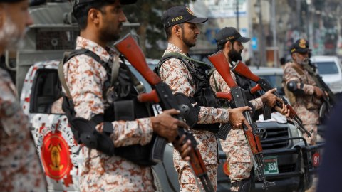 Pakistanda partlayışlar: 28 ölü, 40 yaralı