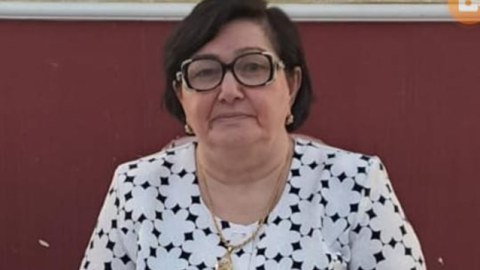 Məntəqə sədri iş başında vəfat etdi 