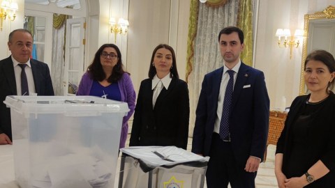 Fransada səsvermə başa çatdı