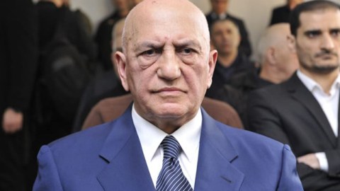 Əli İnsanovun partiyasından İlham Əliyevə təbrik