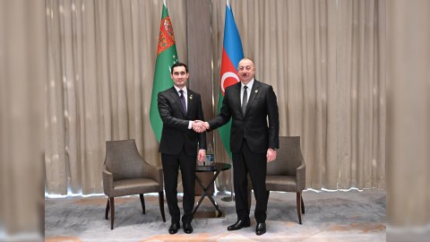 Berdiməhəmmədov İlham Əliyevi təbrik etdi