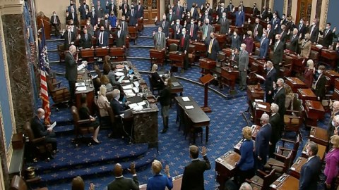 Ukraynaya yardım layihəsi ilk oxunuşda Senatdan keçib