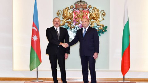 Bolqarıstan Prezidenti İlham Əliyevi qələbə münasibətilə təbrik etdi