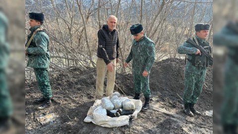 İrandan Azərbaycana narkotik keçirmək istədi - FOTO