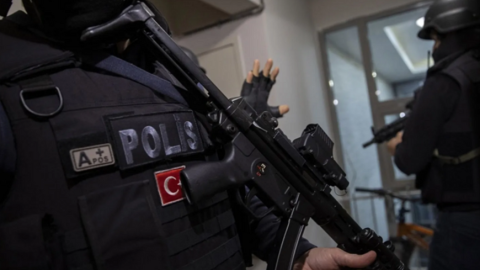 AKP-nin seçki tədbirindəki silahlı hücumla bağlı saxlanılan var