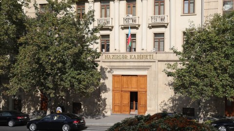 Hökumət milli valyuta ilə bağlı QƏRAR VERDİ