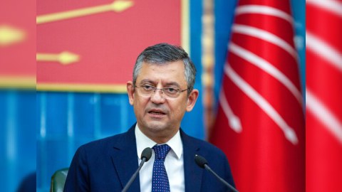 CHP sədri İlham Əliyevi təbrik etdi
