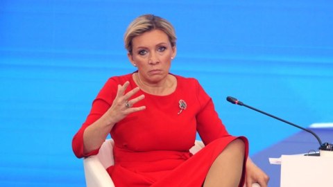 Zaxarova deyir ki, sərhəddə baş verənlərdən narahatdırlar