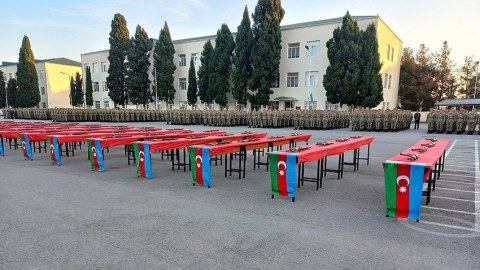 Valideynlər əsgərlərin andiçməsinə BURAXILMAYACAQ