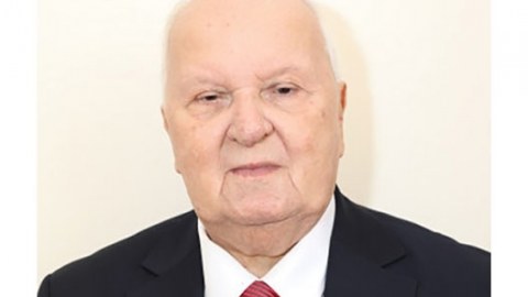 BDU-nun professoru vəfat etdi 