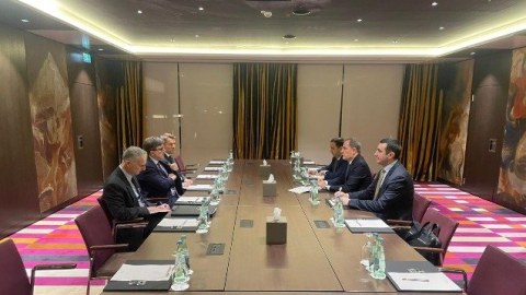 XİN Ermənistanı konstitusiyasında dəyişiklik etməyə ÇAĞIRDI