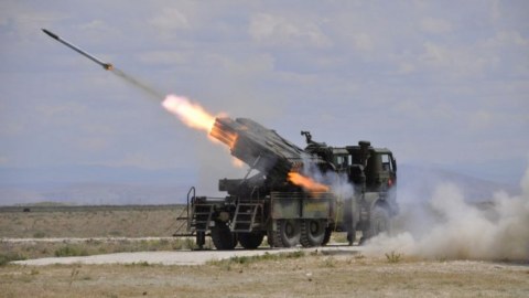 Husilər Britaniyanın daha bir tankerini vurdular