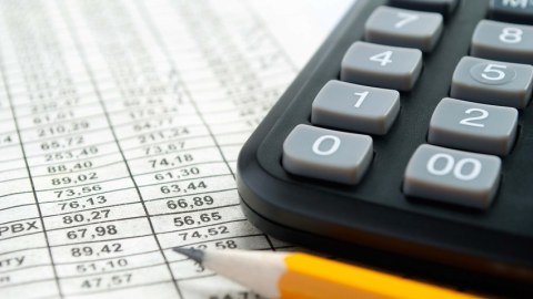 Debitor borclarla bağlı 7.500-dən çox bələdiyyə aktı icra olunub