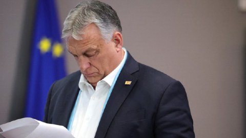 Orban hökuməti ABŞ senatorları ilə görüşdən imtina edib