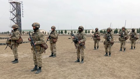 "Komando"nun hərbçiləri şərti düşməni məhv ediblər - FOTO
