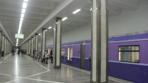 “Əhmədli” metrostansiyasında işıqlandırma sistemi YENİLƏNDİ