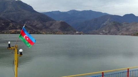 Füzulidə mərkəzi su anbarları tikilir