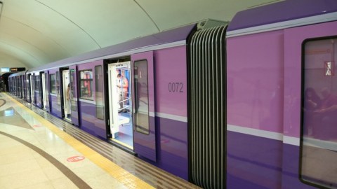 Metro sabah gecə saat 01:00-a qədər işləyəcək