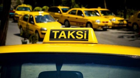 Taksilər barədə məlumatlar DYP-nin sisteminə ötürüləcək